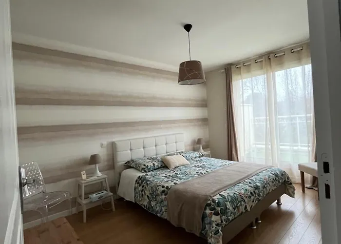 Nocleg ze śniadaniem La Combe Angers