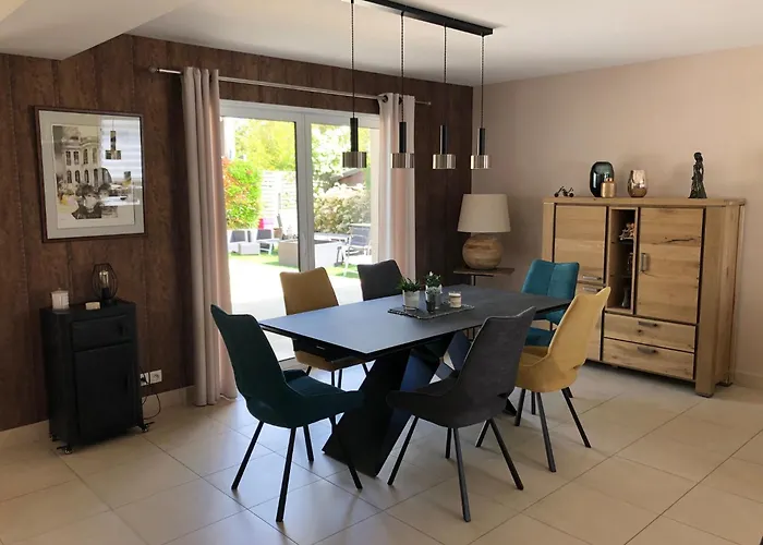 La Combe Nocleg ze śniadaniem *